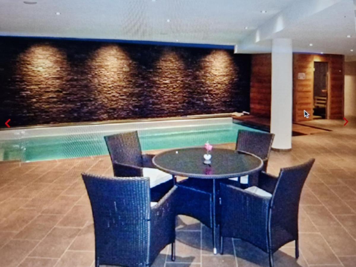 Superbe Appartement Champex-Lac Avec Piscine Et Sauna Extérieur photo