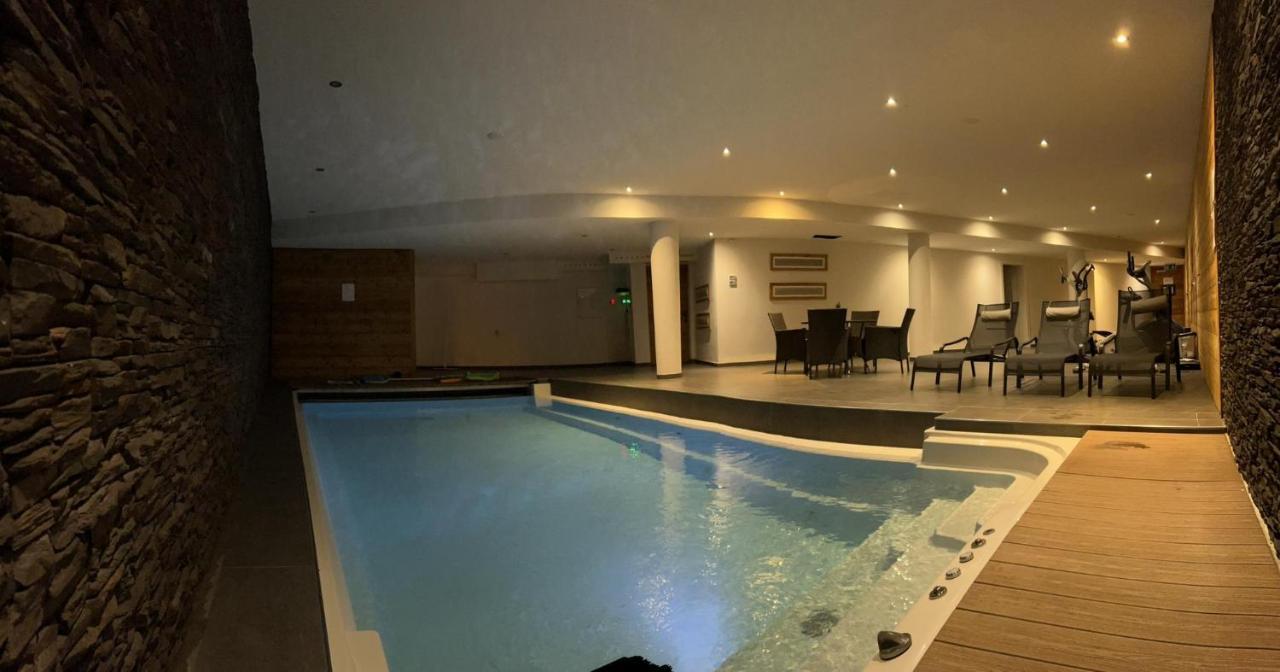 Superbe Appartement Champex-Lac Avec Piscine Et Sauna Extérieur photo