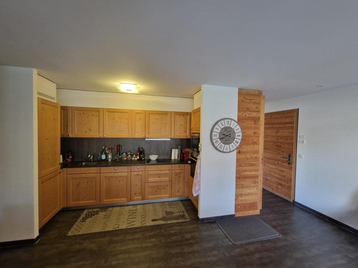 Superbe Appartement Champex-Lac Avec Piscine Et Sauna Extérieur photo